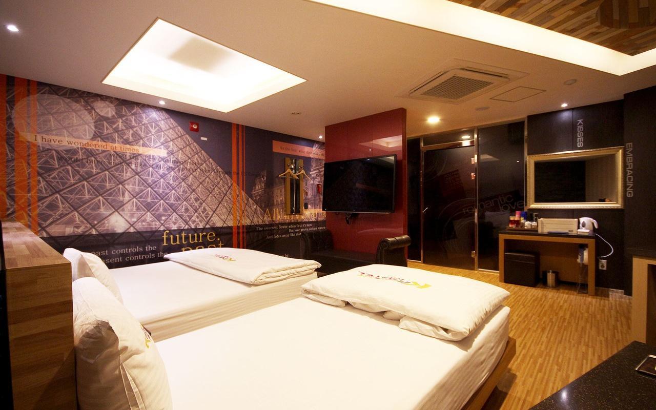 Khan Motel Τεγκού Εξωτερικό φωτογραφία