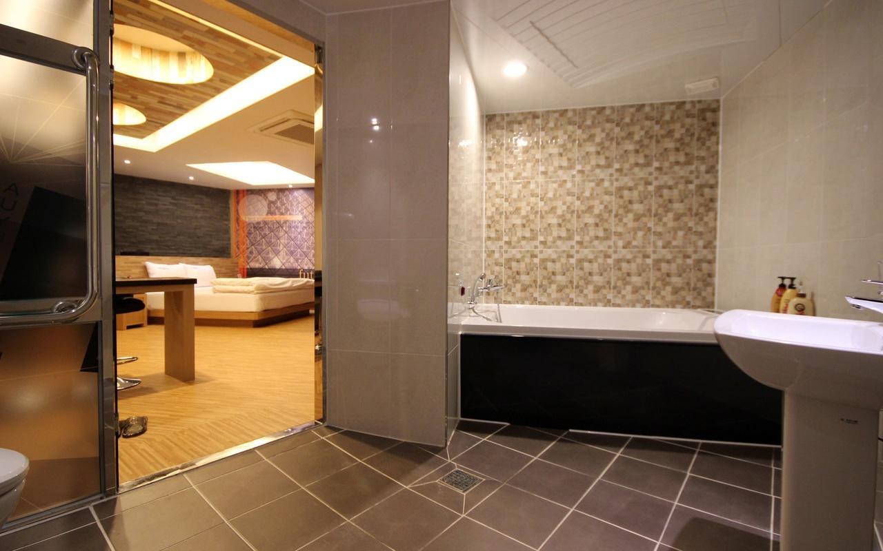 Khan Motel Τεγκού Εξωτερικό φωτογραφία